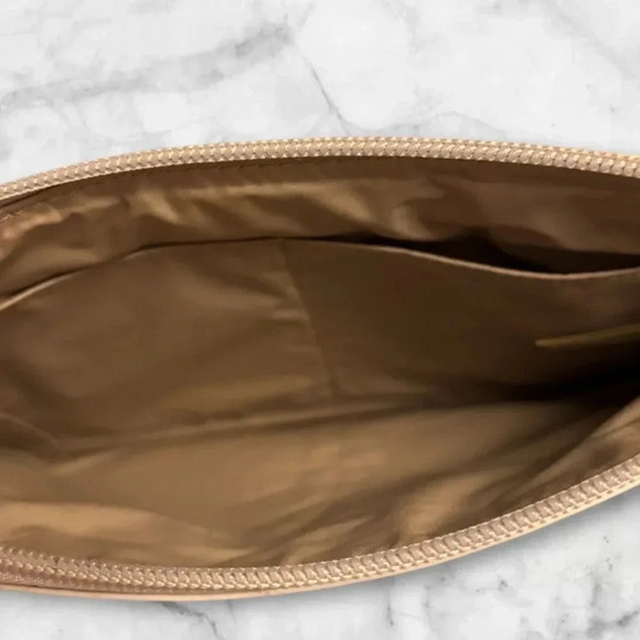 Kate Spade  clutch/pouch - Picture 2 of 2